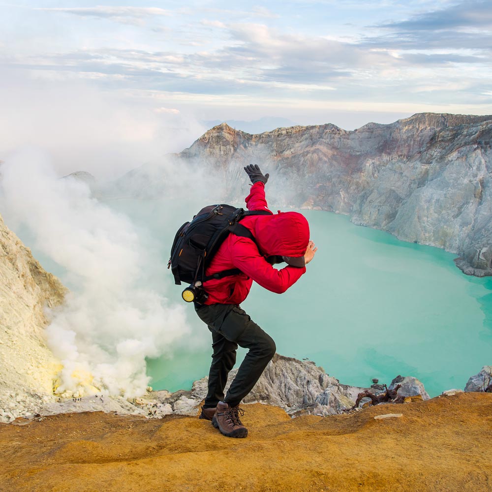 Однодневная экскурсия на Вулкан Иджен