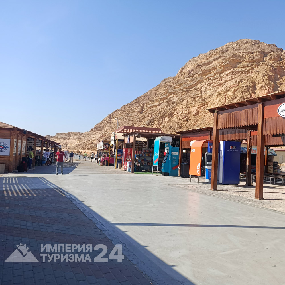 Экскурсия к Белому острову на яхте «Yona Tours»