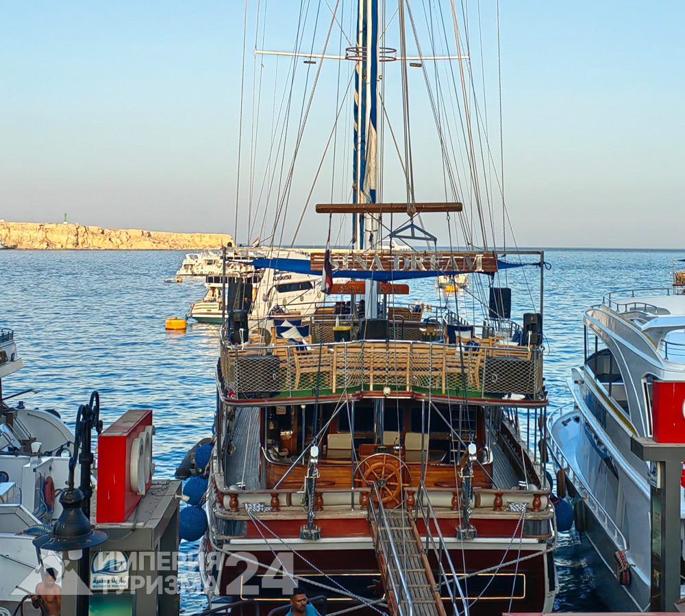 Вечерняя прогулка на яхте «Sina Dream»