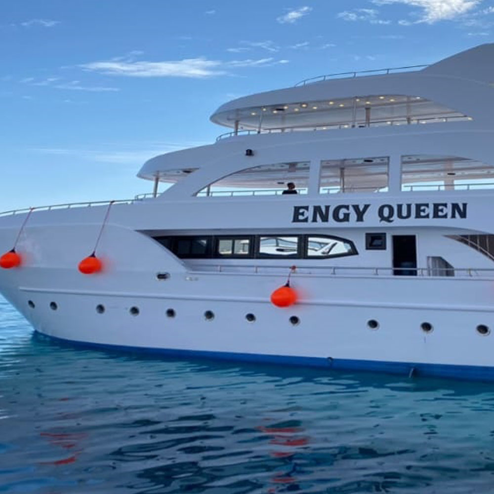 Экскурсия к Белому острову на яхте «Engy Queen»