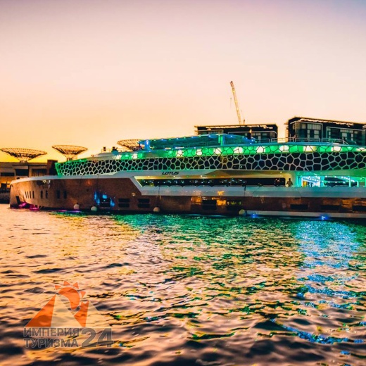 Прогулка по Персидскому заливу на мега-яхте «Лотус»