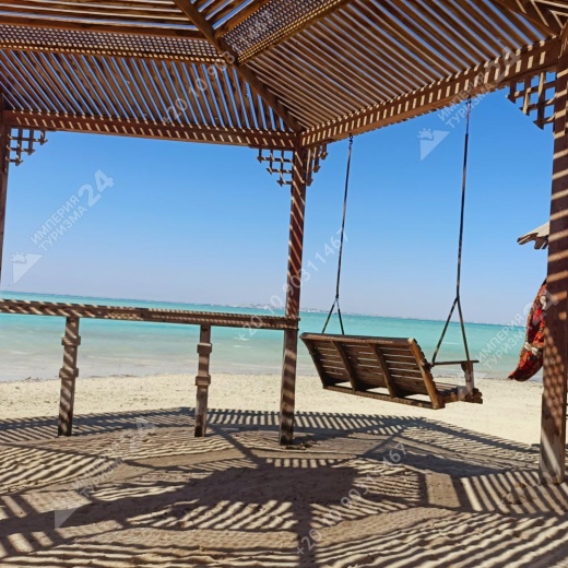 Экскурсия на пиратском корабле с высадкой на Orange Bay