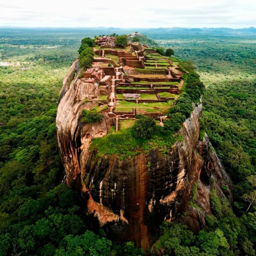 Экскурсия «Вершины Шри-Ланки» на 2 дня с подъемом на Сигирию