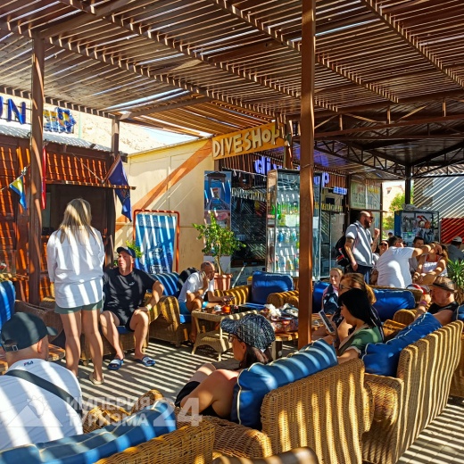 Экскурсия к Белому острову на яхте «Барбаросса»