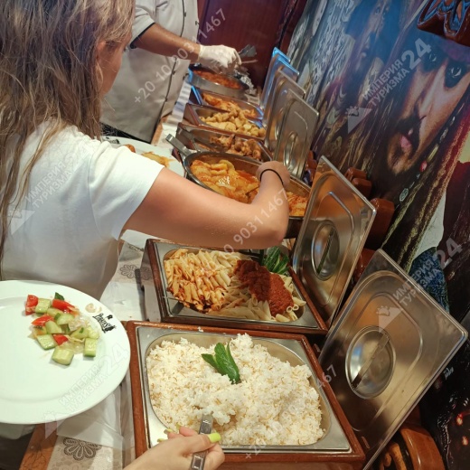 Экскурсия на пиратском корабле с высадкой на Orange Bay