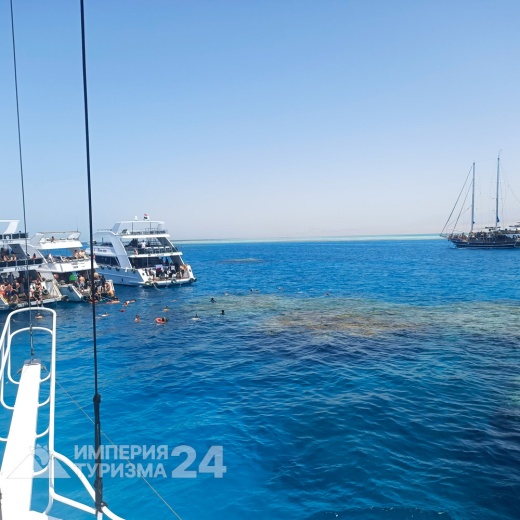 Экскурсия к Белому острову на яхте «Барбаросса»