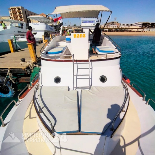 Аренда яхты в Хургаде с посещением заповедника