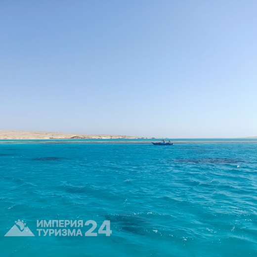 Аренда яхты в Хургаде с посещением заповедника