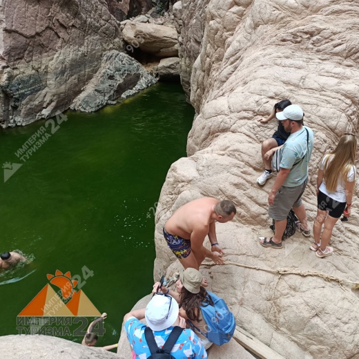 Экскурсия в Wadi El Weshwash