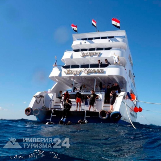Экскурсия к Белому острову на яхте «Engy Queen»