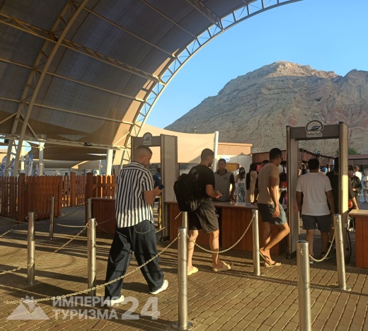 Вечерняя прогулка на яхте из Шарм-эль-Шейха