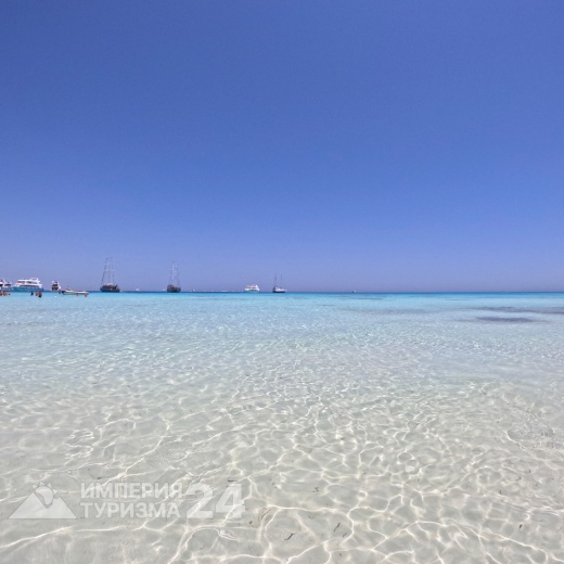 Экскурсия к Белому острову на яхте «Engy Queen»