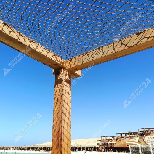 Экскурсия на пиратском корабле с высадкой на Orange Bay