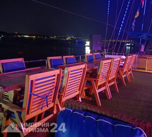 Вечерняя прогулка на яхте «Sina Dream»