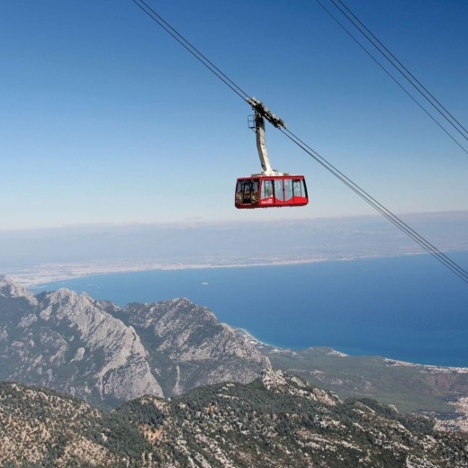 Гора Тахталы и канатная дорога